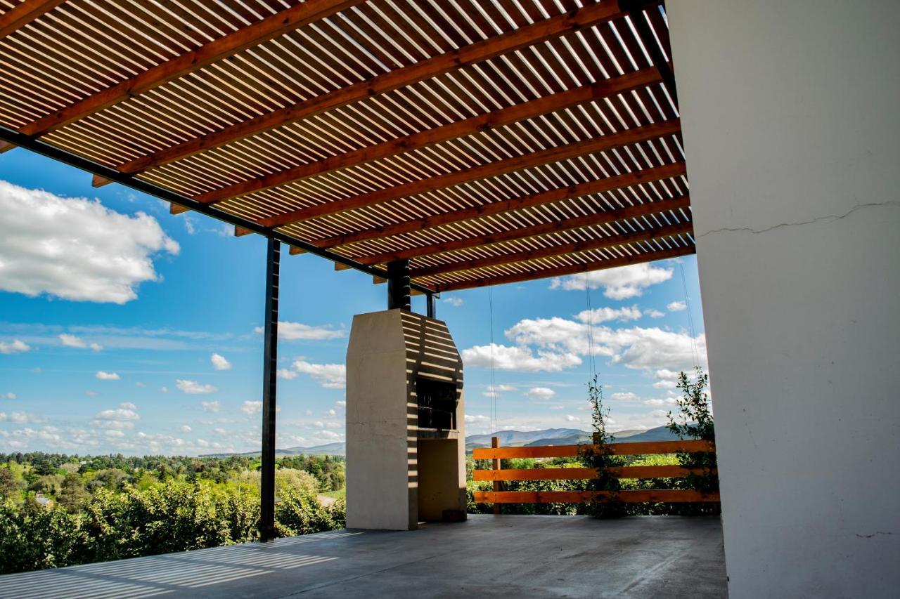 Posada Y Spa Las Golondrinas Sierra de la Ventana Bagian luar foto