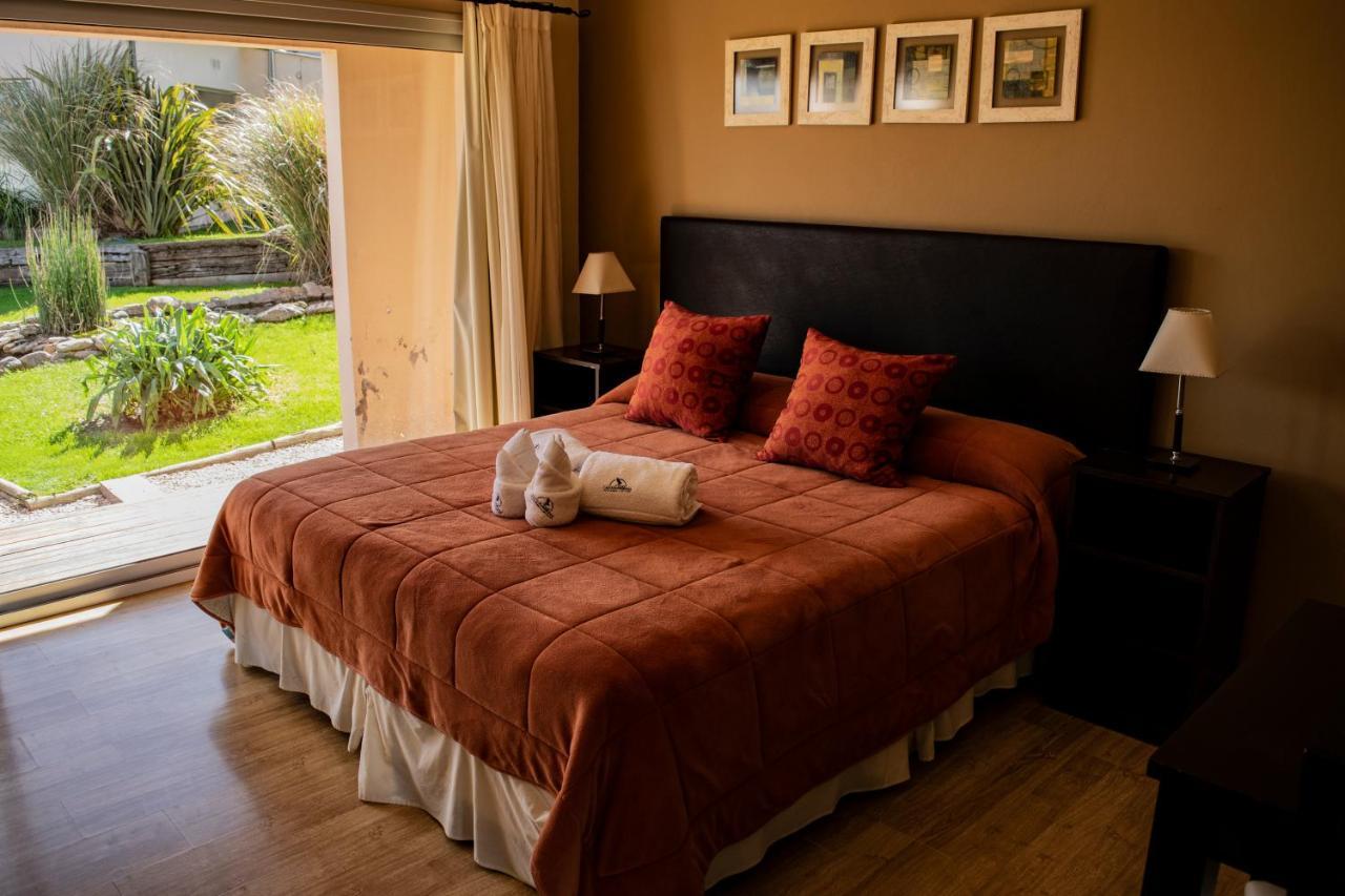 Posada Y Spa Las Golondrinas Sierra de la Ventana Bagian luar foto