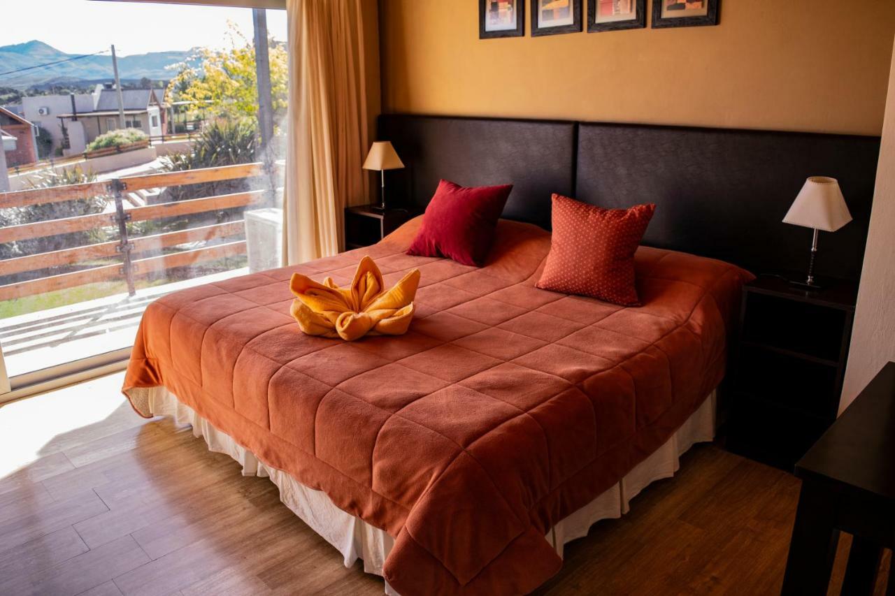 Posada Y Spa Las Golondrinas Sierra de la Ventana Bagian luar foto